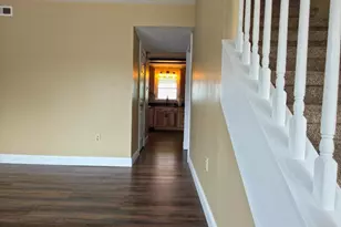 916 Hill Top Dr, Woodstock, VA 22664 - Photo 10