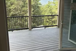 185 Laura Ct, Basye, VA 22810 - Photo 2