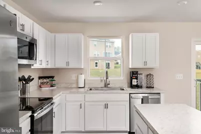 112 Spring Place, Strasburg, VA 22657 - Photo 4
