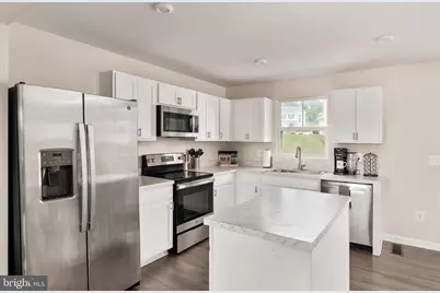 112 Spring Place, Strasburg, VA 22657 - Photo 2