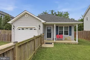 264 S Loudoun St, Strasburg, VA 22657 - Photo 1