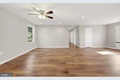 640 Jenkins, Strasburg, VA 22657 - Photo 6