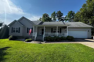 91 Pin Oak Ct, Maurertown, VA 22644 - Photo 2
