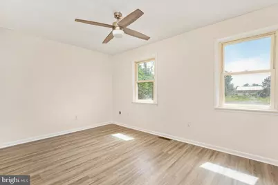 1045 S Main Street #C-9, Woodstock, VA 22664 - Photo 16