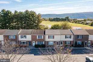 1122 Wadewood Ct, Woodstock, VA 22664 - Photo 2