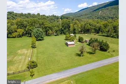 1806 Deer Rapids Road, Strasburg, VA 22657 - Photo 2