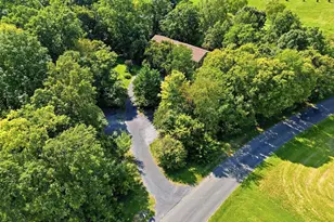 2891 Saumsville Rd, Maurertown, VA 22644 - Photo 2