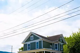 440 E Queen St, Strasburg, VA 22657 - Photo 30