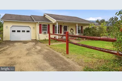 225 Duke Circle, Strasburg, VA 22657 - Photo 2