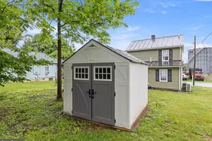 143 N Water St, Woodstock, VA 22664 - Photo 4