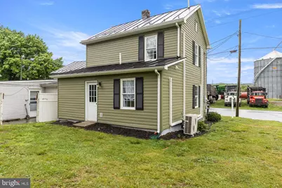 143 N Water Street, Woodstock, VA 22664 - Photo 2