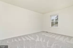 241 Cedar Spring Dr, Strasburg, VA 22657 - Photo 20