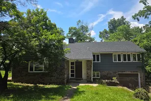 769 S Water St, Woodstock, VA 22664 - Photo 2