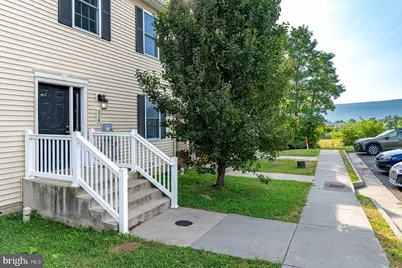 514 Hotchkiss, Woodstock, VA 22664 - Photo 2