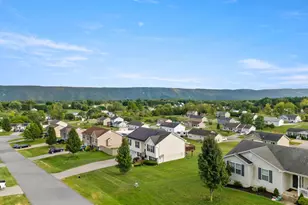 62 Silver Ct, Maurertown, VA 22644 - Photo 4