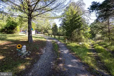 126 Kings Acre Lane, Fort Valley, VA 22652 - Photo 22