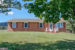481 Riffey Ln, Woodstock, VA 22664 - Photo 1