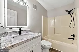 1290 Ox Rd, Woodstock, VA 22664 - Photo 18