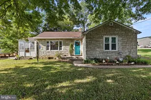 299 Keller Rd, Toms Brook, VA 22660 - Photo 2