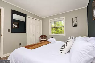 190 Longstreet St, Basye, VA 22810 - Photo 12