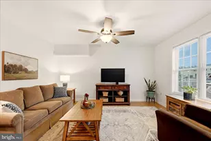 112 Kadies Ln, Edinburg, VA 22824 - Photo 6