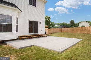 677 Dellinger Dr, Strasburg, VA 22657 - Photo 32