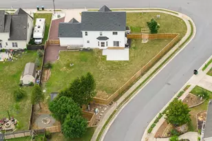 677 Dellinger Dr, Strasburg, VA 22657 - Photo 50