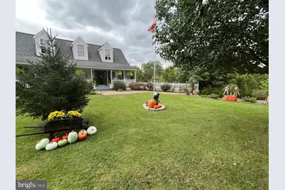 273 Roberts Road, Toms Brook, VA 22660 - Photo 8