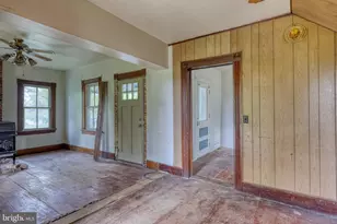 647 Barbershop Rd, Edinburg, VA 22824 - Photo 14