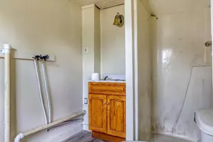 647 Barbershop Rd, Edinburg, VA 22824 - Photo 20