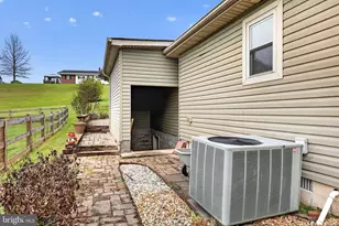 6161 Randall St, Mount Jackson, VA 22842 - Photo 10