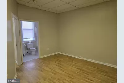 105 Shannon Avenue, Mount Jackson, VA 22842 - Photo 2