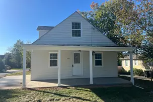 343 Banks Fort Rd, Strasburg, VA 22657 - Photo 1