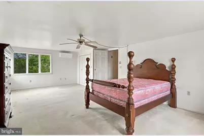 564 W Spring Street, Woodstock, VA 22664 - Photo 20