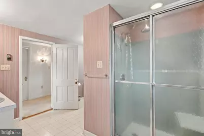 564 W Spring Street, Woodstock, VA 22664 - Photo 24