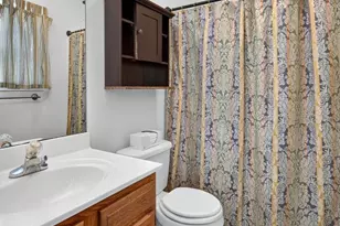 450 E Fairchild Dr, Strasburg, VA 22657 - Photo 22