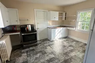 242 N Main St, Woodstock, VA 22664 - Photo 2