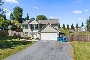 816 Burgess, Woodstock, VA 22664 - Photo 34