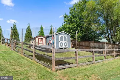816 Burgess, Woodstock, VA 22664 - Photo 6