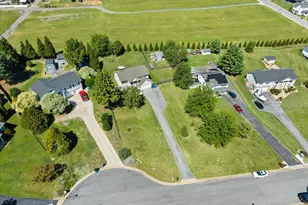 816 Burgess, Woodstock, VA 22664 - Photo 32