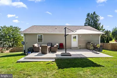 816 Burgess, Woodstock, VA 22664 - Photo 4