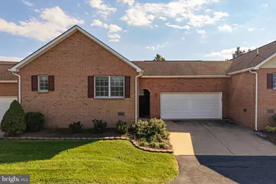 108 Tyler Circle #F-2, Strasburg, VA 22657 - Photo 1