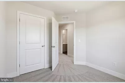 135 Reid Street, Strasburg, VA 22657 - Photo 18