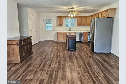 494 Crystal Lane, Strasburg, VA 22657 - Photo 4