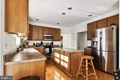 10325 Lees Crossing Lane, Fredericksburg, VA 22408 - Photo 8