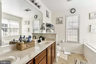 10325 Lees Crossing Ln, Fredericksburg, VA 22408 - Photo 16