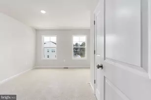 10623 Afton Grove Ct, Fredericksburg, VA 22408 - Photo 28