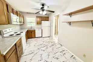 201 Hardwood Ln, Fredericksburg, VA 22408 - Photo 4