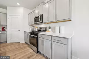 11796 Wales Dr, Fredericksburg, VA 22407 - Photo 14