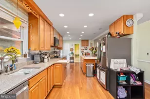 102 Breezewood Dr, Fredericksburg, VA 22407 - Photo 6